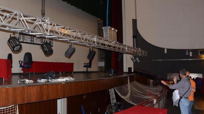 Il teatro ritorna aula Iniziati i lavori di trasformazione