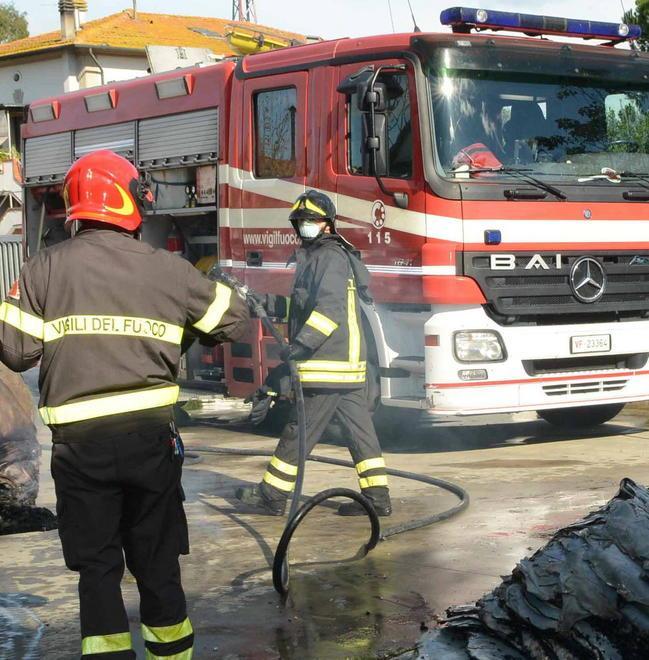 Principio di incendio nel magazzino dell’ospedale