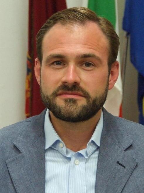 Massa Marittima, l’assessore chiede un rinvio al bilancio