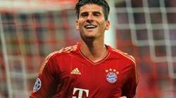 La Fiorentina “invade” Montecatini. E mercoledì arriva Mario Gomez
