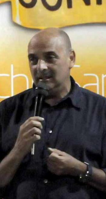 Paolo Brosio in lacrime davanti al Volto Santo 