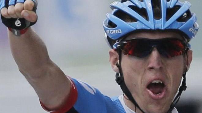 L’acuto di Martin spiana i Pirenei Froome fatica ma salva la maglia