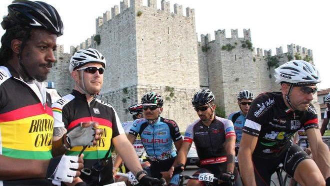La granfondo nel segno del polacco Poljanski