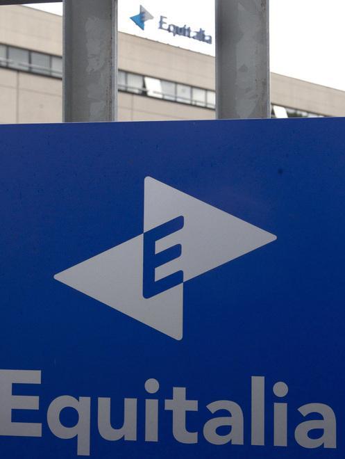 Equitalia gli chiede 80mila euro 