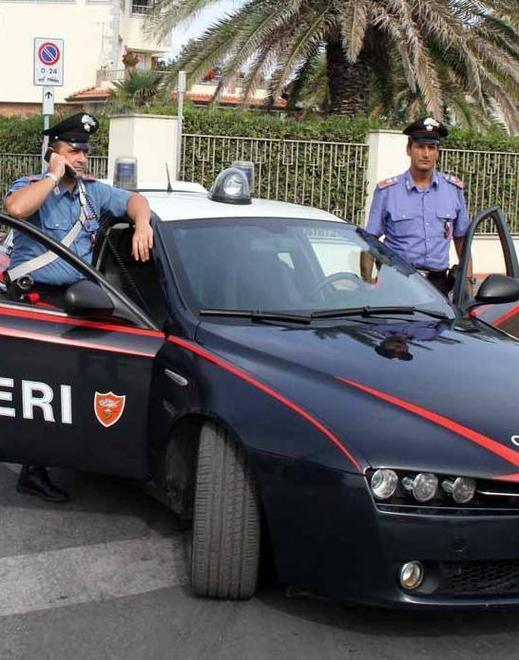Finisce a botte e sputi la partita tra rioni arrivano i carabinieri 