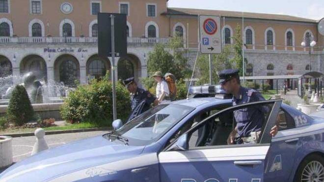 Ragazzina fugge e viene trovata in città
