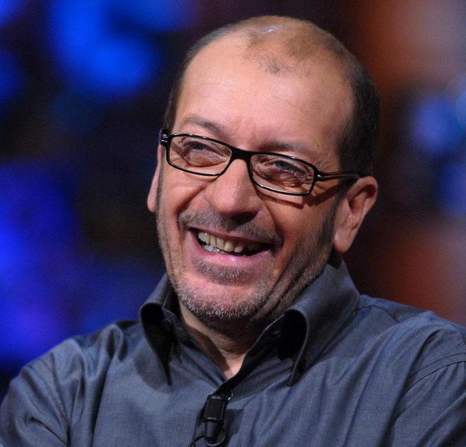 Inizia il meeting: stasera spettacolo con Vergassola