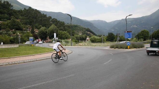 Ciclista ferita a Camaiore, la procura avvia un’indagine