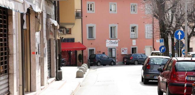 Una notte rosa per dare lo sprint al commercio 