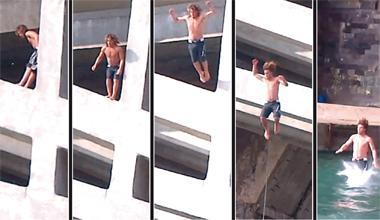 La moda della sfida alla morte nel tuffo dal ponte di Calafuria 