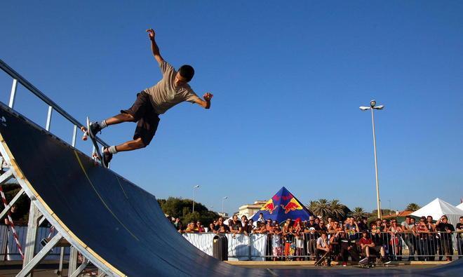 Taglio del nastro dello skatepark di via Marradi 