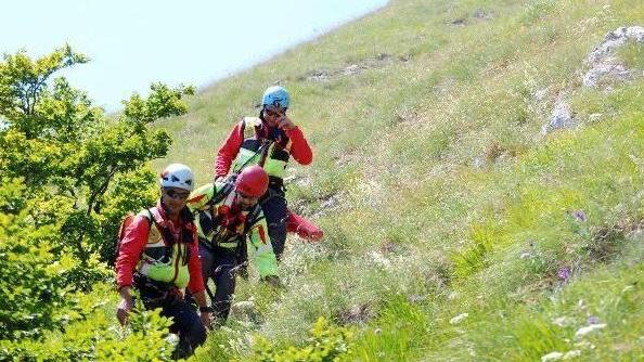 Ragazzo ritrovato dopo 5 ore nel bosco