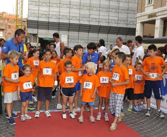 La staffetta 23 vince di slancio 