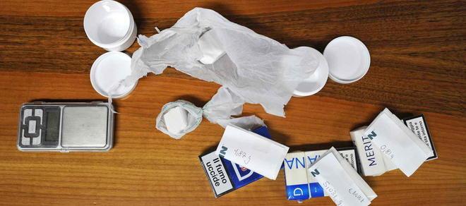 Ecstasy, hashish e marijuana: arrestati due fratelli 
