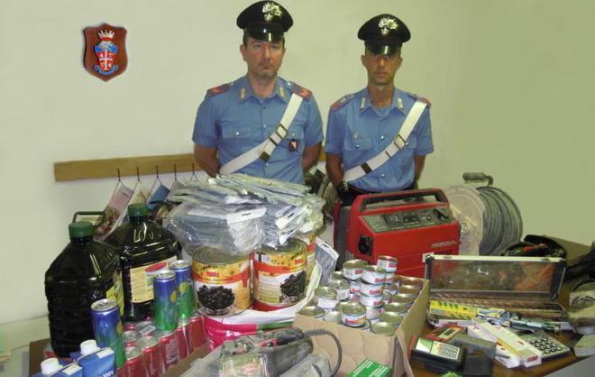 Muratore con l’hobby del furto 