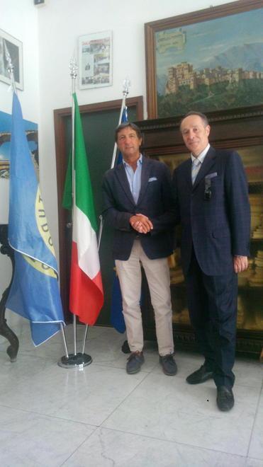 Arancia meccanica lo massacrano in tre 