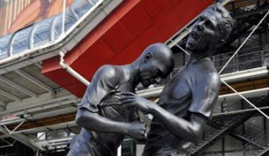 La scultura della testata di Zidane in mostra a Pietrasanta 