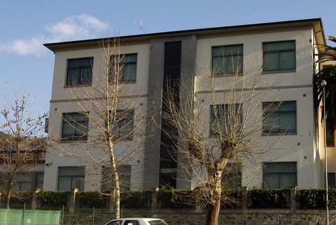Ascensore e nuovi bagni a scuola 