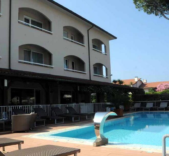 Hotel Eden, 50 anni di nozze col turismo 