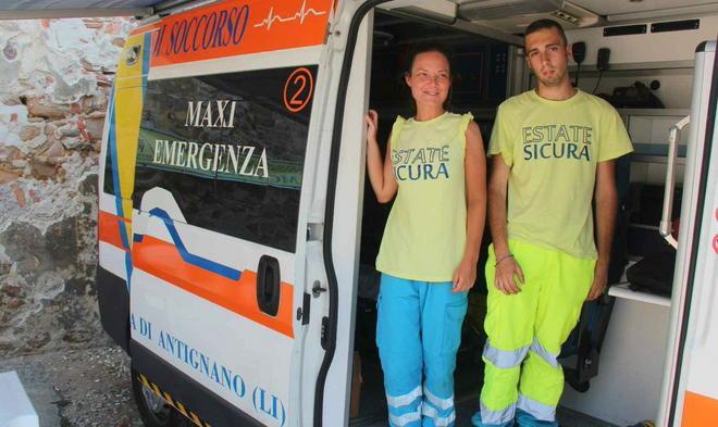 Sub scivola sugli scogli salvato dai volontari