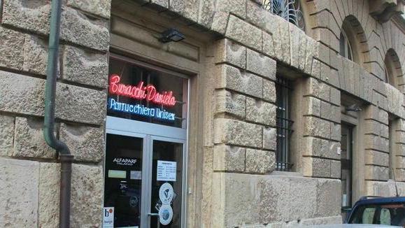 Rapina alla parrucchiera