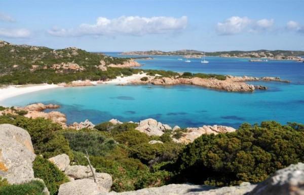 Tre milioni per il paradiso, Budelli di nuovo in vendita 