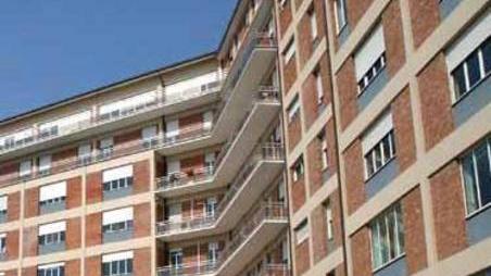 Le retribuzioni Asl: anche 250mila euro dall’intramoenia