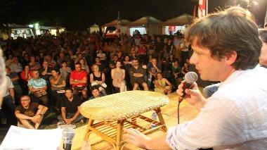Prato/ Civati: se condannano Berlusconi la finiamo con questo governo