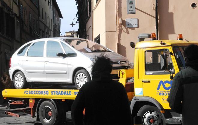 Auto rubata? No, rimossa a sua insaputa 