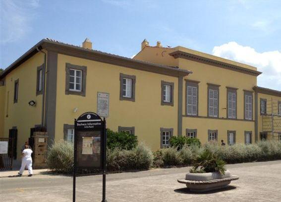 Via le impalcature da Villa dei Mulini