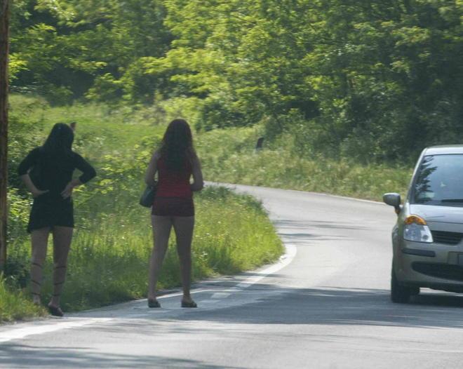 Picchia e rapina la prostituta: 31enne arrestato a Fucecchio 