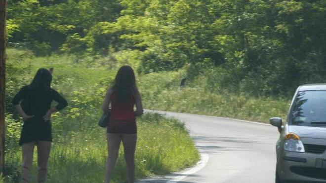 Picchia e rapina la prostituta: 31enne arrestato a Fucecchio