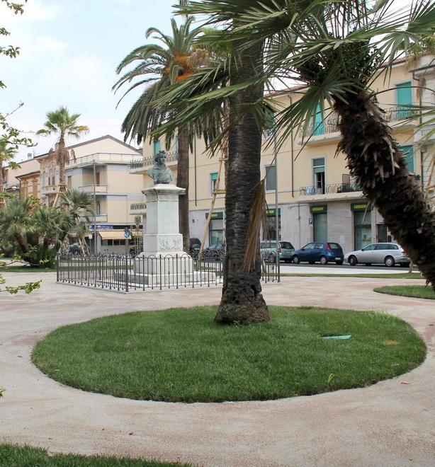 Giornata dedicata a Shelley per inaugurare la piazza