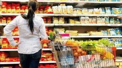Alimenti recuperati per gli indigenti dalla San Vincenzo