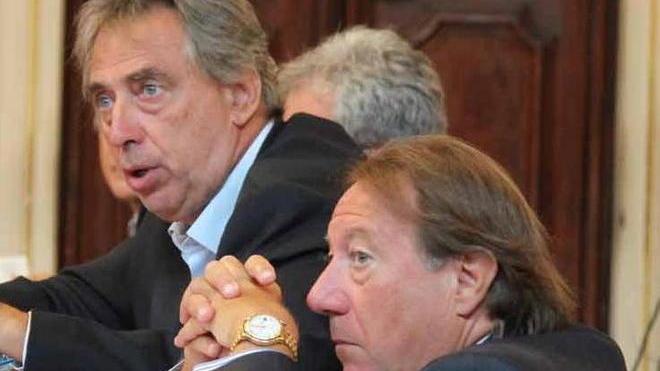 Il bilancio passa: scontro su stadio, teatro e partecipate
