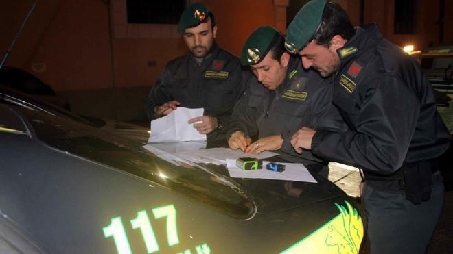 Circoli al setaccio, scende in campo la Finanza