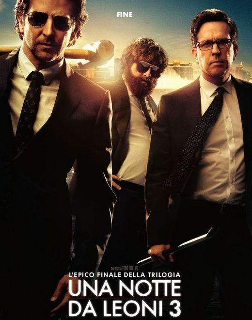 Scene spettacolari, poi volgarità e cattivo gusto