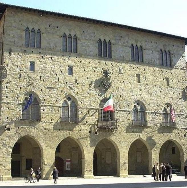 Bando in Comune per nove assunzioni 