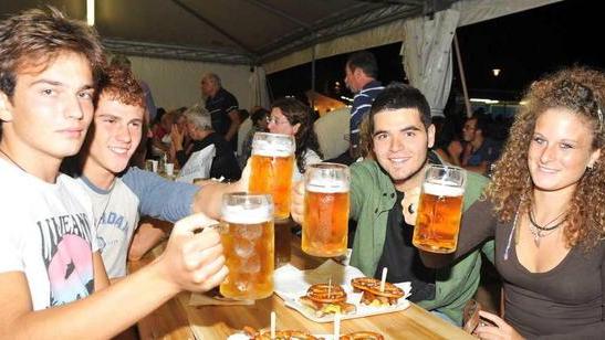 A tutta birra, calde serate spumeggianti