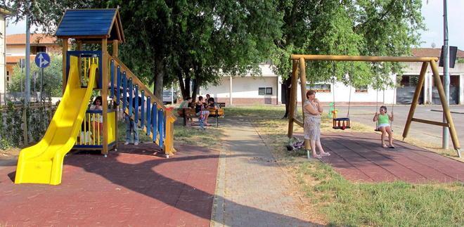 Patto anti-degrado la contrada “adotta” una zona del paese 