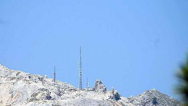 Incidente in montagna: alpinista ferito sulle Apuane