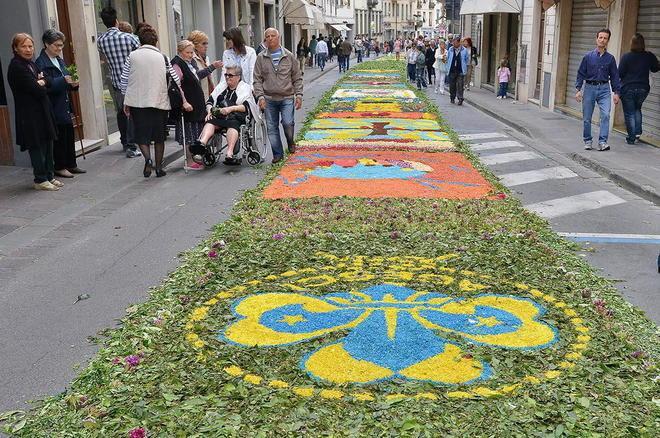 Pro Loco Fucecchio, per gli infioratori trasferta in Francia 