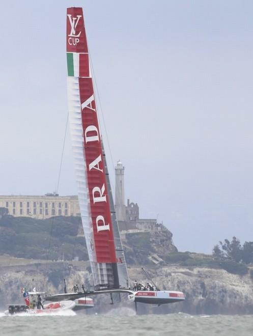 Luna Rossa, ancora una dura lezione 