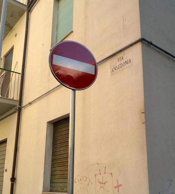 Mille firme contro la nuova viabilità decisa dal Comune