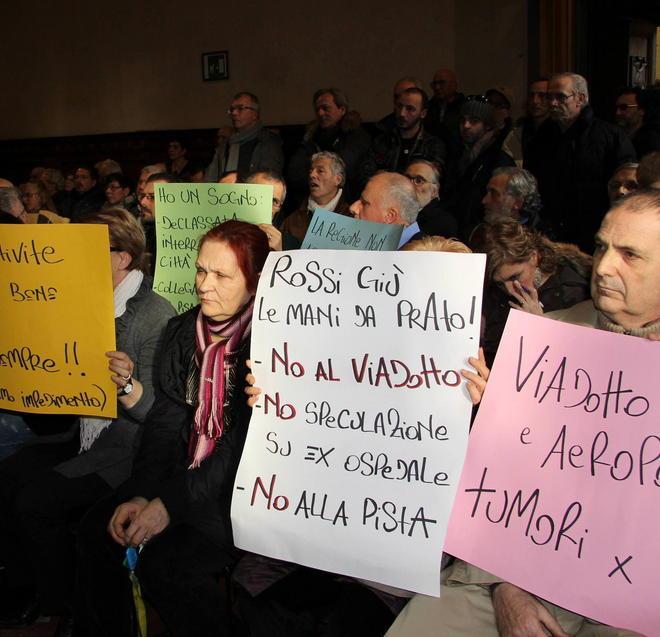 Pista, lite tra Squittieri e Carlesi 