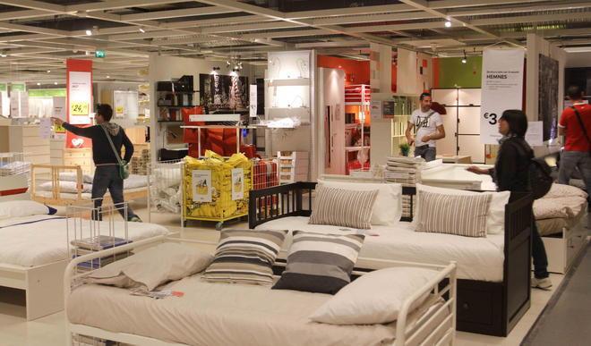 Il Comune tratta con Ikea per far ripartire il mobile 