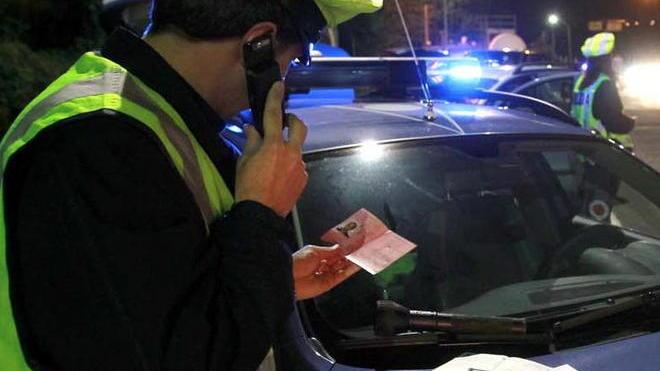 Non si ferma all’alt a Empoli, inseguito fino a Montagnana e arrestato