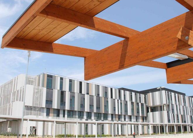 Il polo oncologico resta dimezzato 