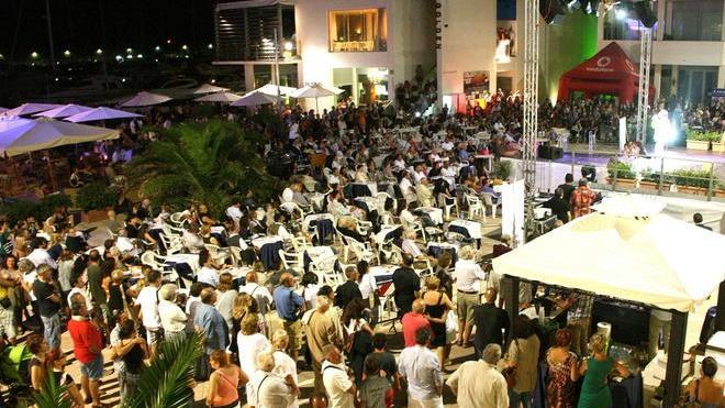 Musica, moda e comicità: ecco il Gran Galà al porto