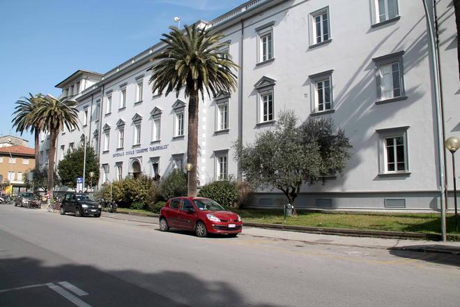Tabarracci senza elettricità, chiude il centro prelievi 